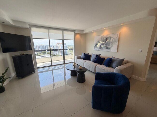 3530 Mystic Pointe Dr Unit 2303
