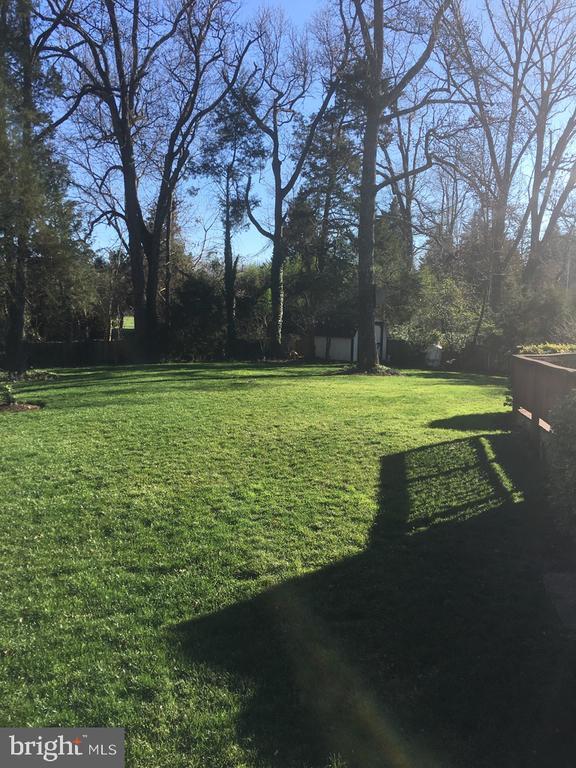 Building Photo - 9119 Buckner Rd