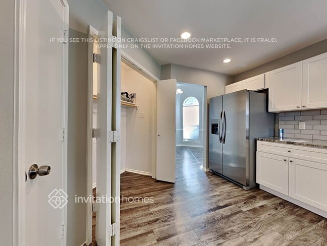 Photo - 726 W Willow Oak Dr