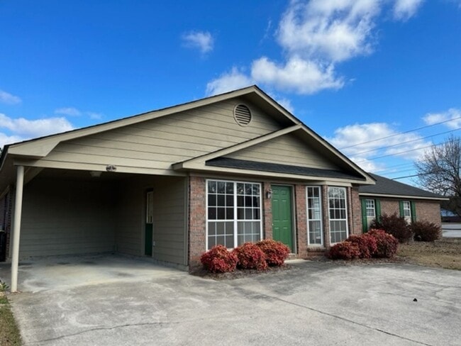 Photo - Rockcreek Dr #4 &amp; 369 Mathis Unit 4 Rockcreek Drive