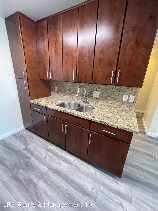 Photo - 3 br, 2 bath House - 924 S Cambridge Stree...