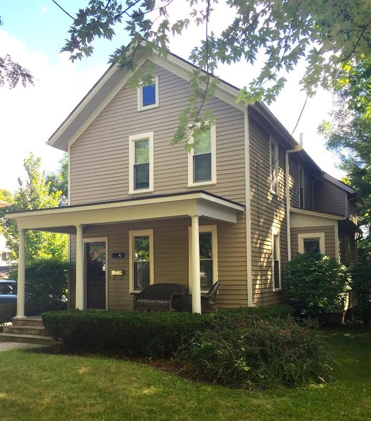 Photo - 515 S 7th St (Ann Arbor, MI)