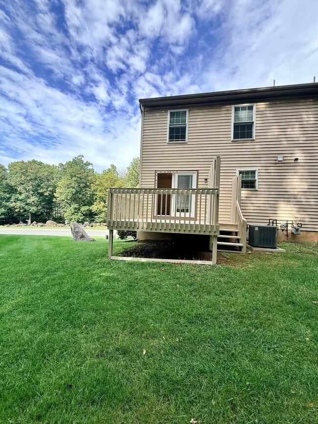601 Rockwood Dr