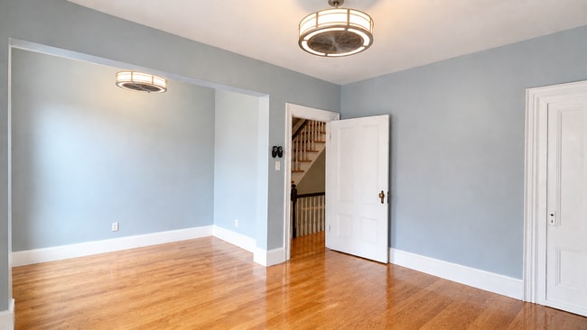 Photo - 196 Dorchester St