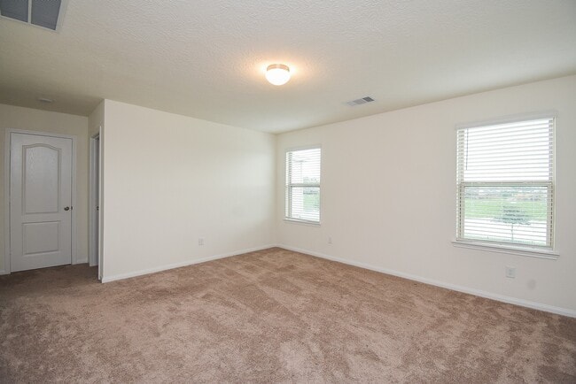 Photo - 4930 Lucky Fawn Ln