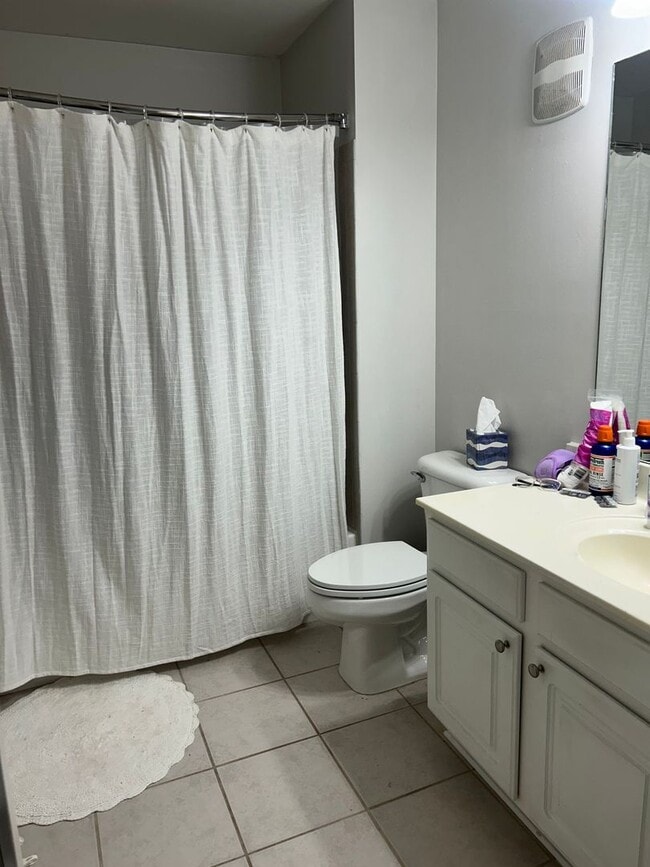 Building Photo - 01-102 Ball Unit 01-102 - C