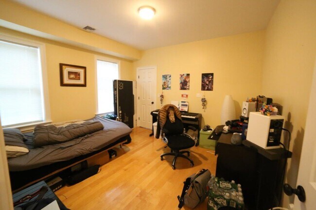 Photo - 15 Orchard St