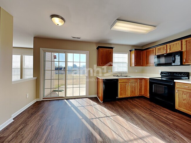 Photo - 120 Denby Dr