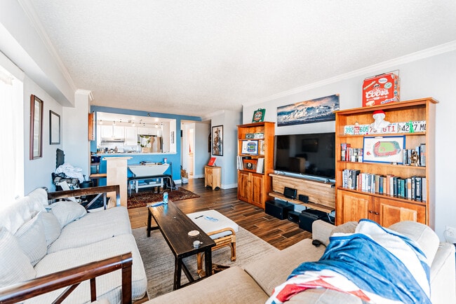 Photo - 15 North Beacon St Unit 402