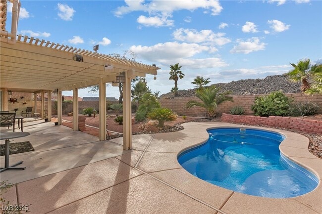 Photo - 778 Fairway Dr