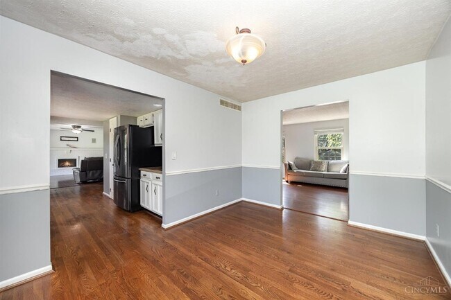 Photo - 5084 Francisvalley Ct