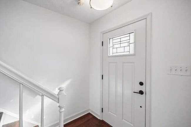 Photo - 401 Defoors Landing NW