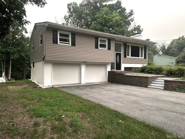 Building Photo - 171 Roosevelt Rd