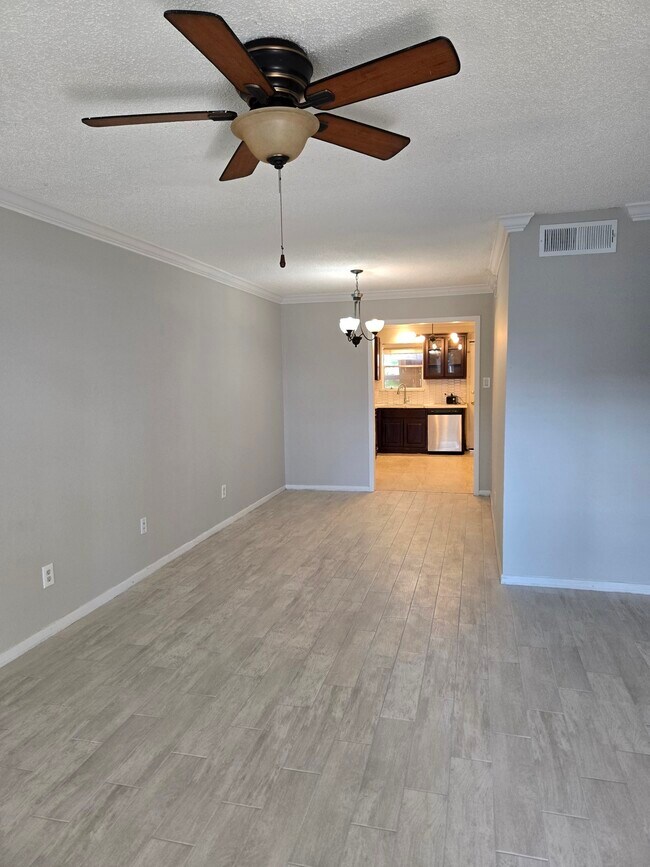 81 E Tri Oaks Ln Unit 81