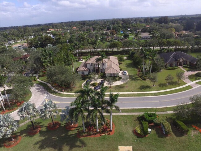 Photo - 2750 Jockey Cir