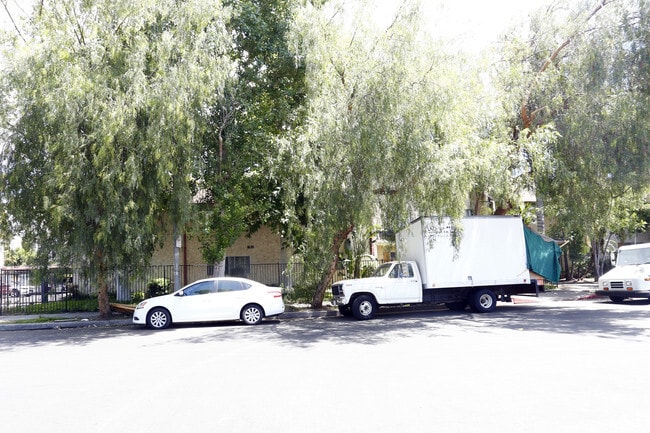 Memory Park Apts
