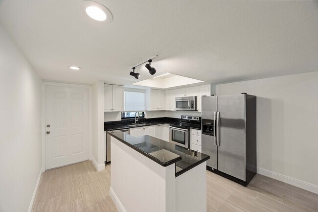 Photo - 28180 Pine Haven Way