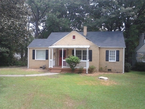 Building Photo - COMING SOON! Cute 3 bedroom 2 bath located... Rental
