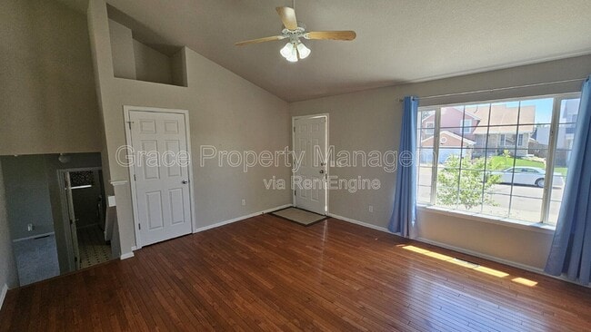 Photo - 325 W 116th Ave