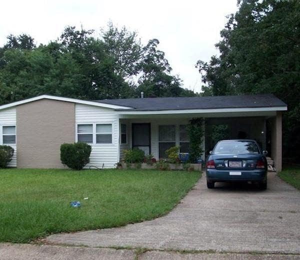 Photo - 625 S University Blvd