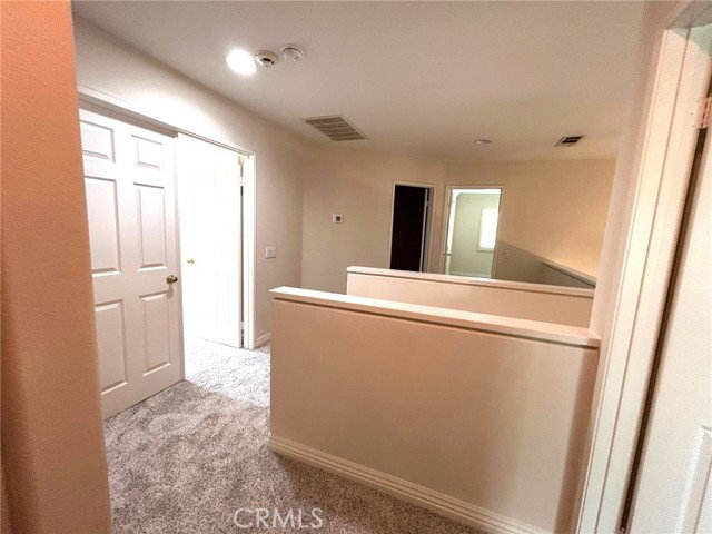 Photo - 17 Windarbor Ln
