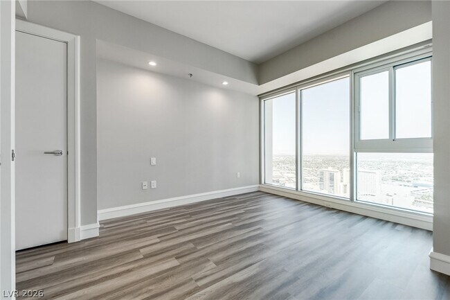 Photo - 2700 S Las Vegas Blvd Unit 3706