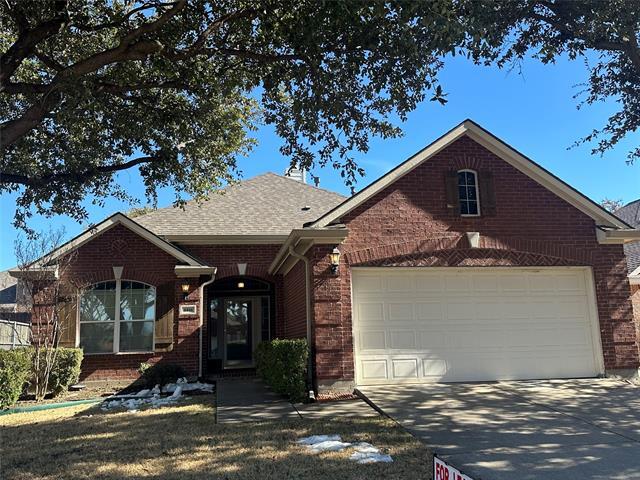 Building Photo - 8466 Davis Dr