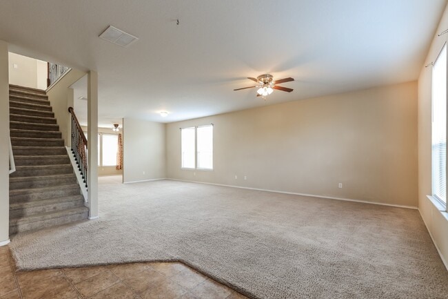 Photo - 24262 Invitation Oak