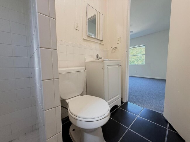 Photo - 808 30th St Unit 2