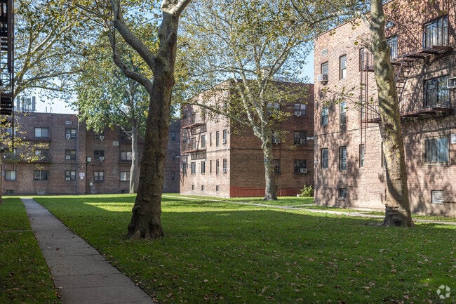 Photo - Bayview Owners Corp.