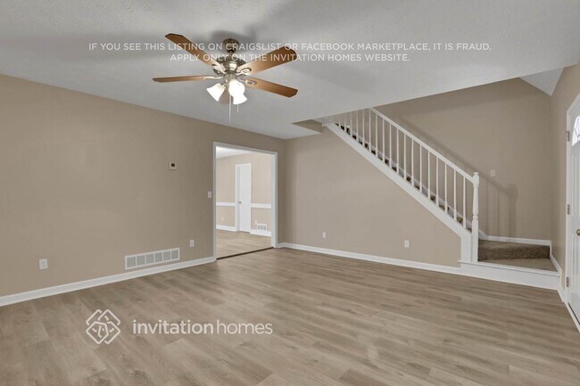 Photo - 4079 Robindale Dr