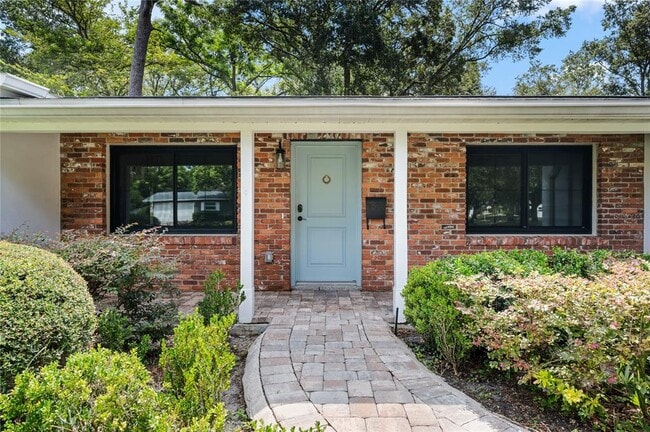 Photo - 648 Fitzwalter Dr