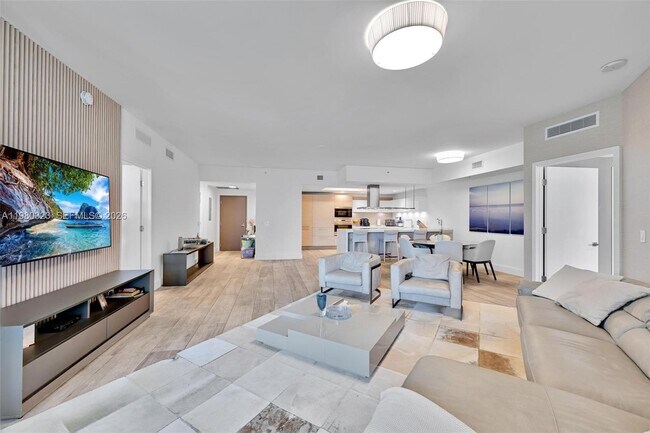 Photo - 17111 Biscayne Blvd Unit 207