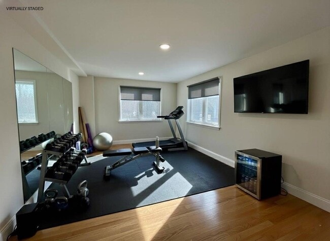 Photo - 207 Wheeler St