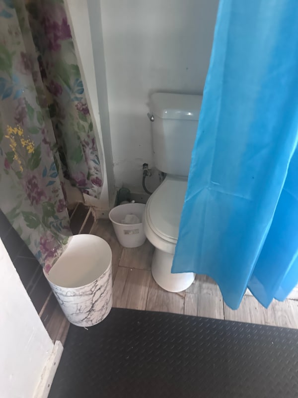 Photo - 233 NW 5th Ave