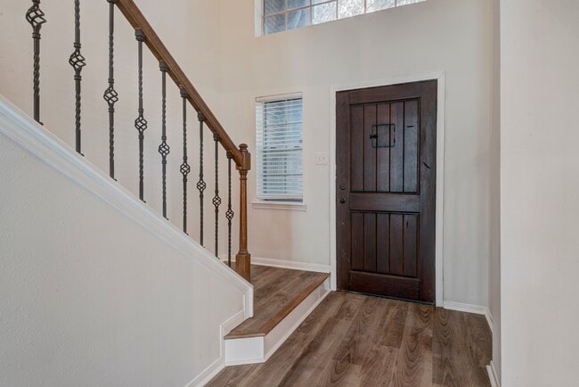 Photo - 16023 Williwaw Dr