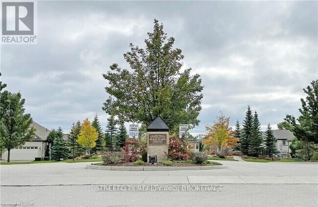 Photo - 505 Blue Jay Dr