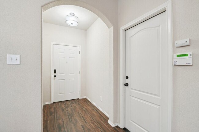 Photo - 5422 Sunlit Brk