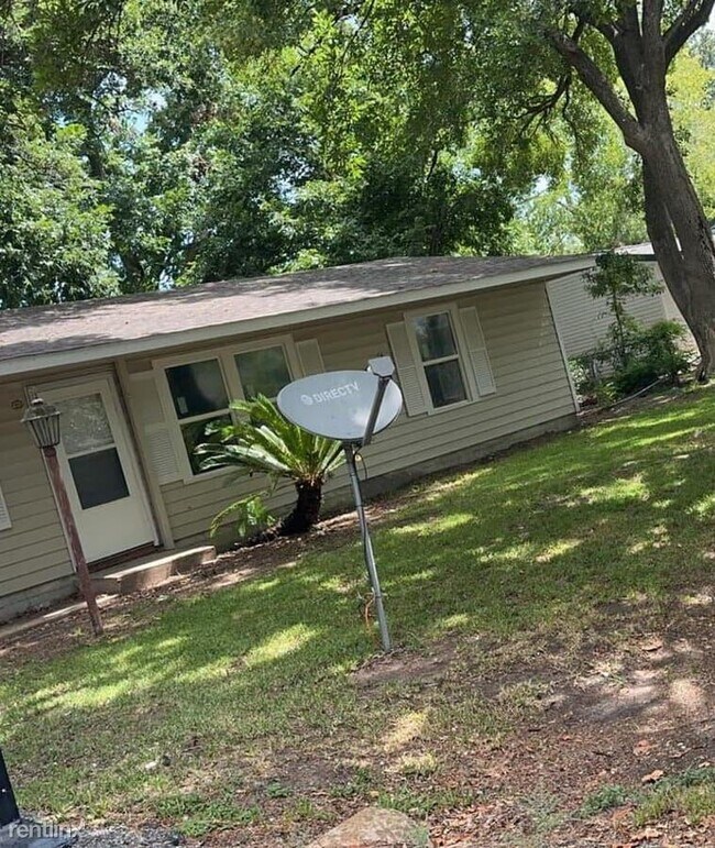 4 br, 2 bath House - 1912 Little Street - 4 br, 2 bath House - 1912 Little Street