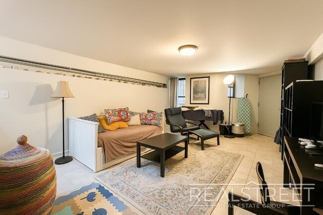 Photo - Lovely 2.5 Bedroom Duplex in Park Slope steps from Prospect Park Unit 1R