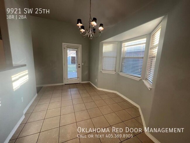 Photo - 9921 SW 25th St