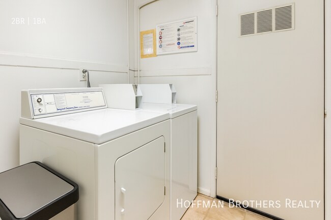 Photo - 11153 1/2 La Maida St