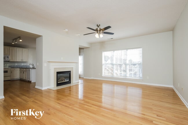 Photo - 1305 Camden Pl Ct