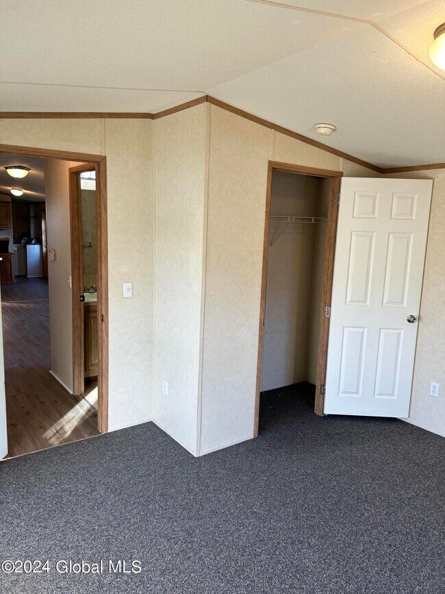 980 Murray Rd