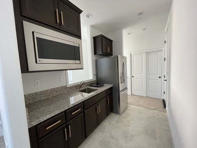 Photo - 1204 Del Rancho Way