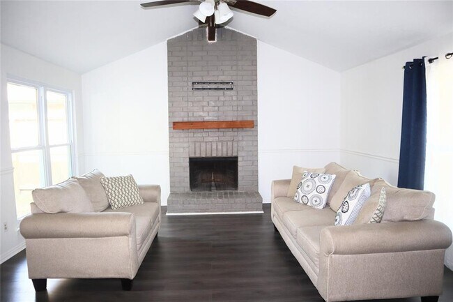 Photo - 1203 Rock Canyon Dr