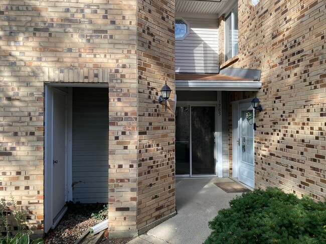 Photo - 1283 Ranchview Ct
