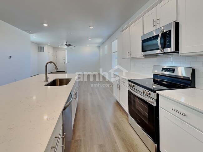 Photo - 26195 E Calhoun Pl