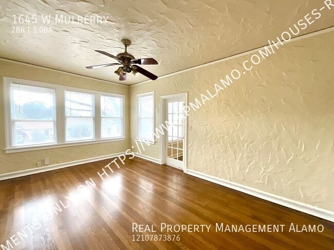 Photo - 1645 W Mulberry-