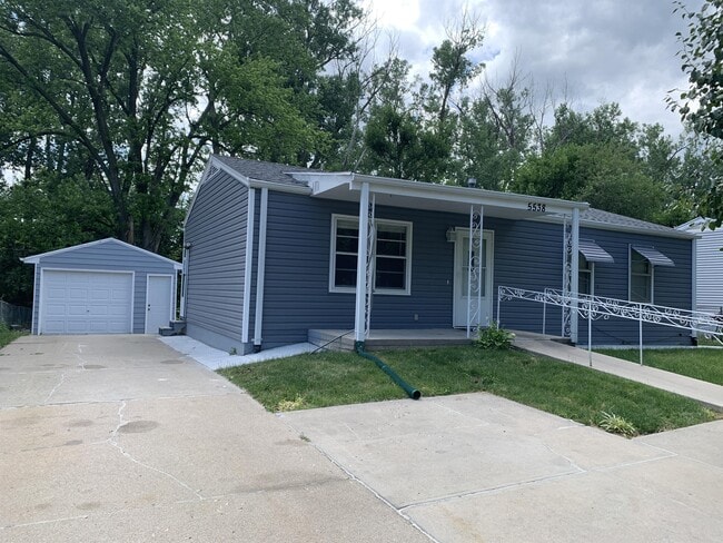 Photo - 5538 N 65th St